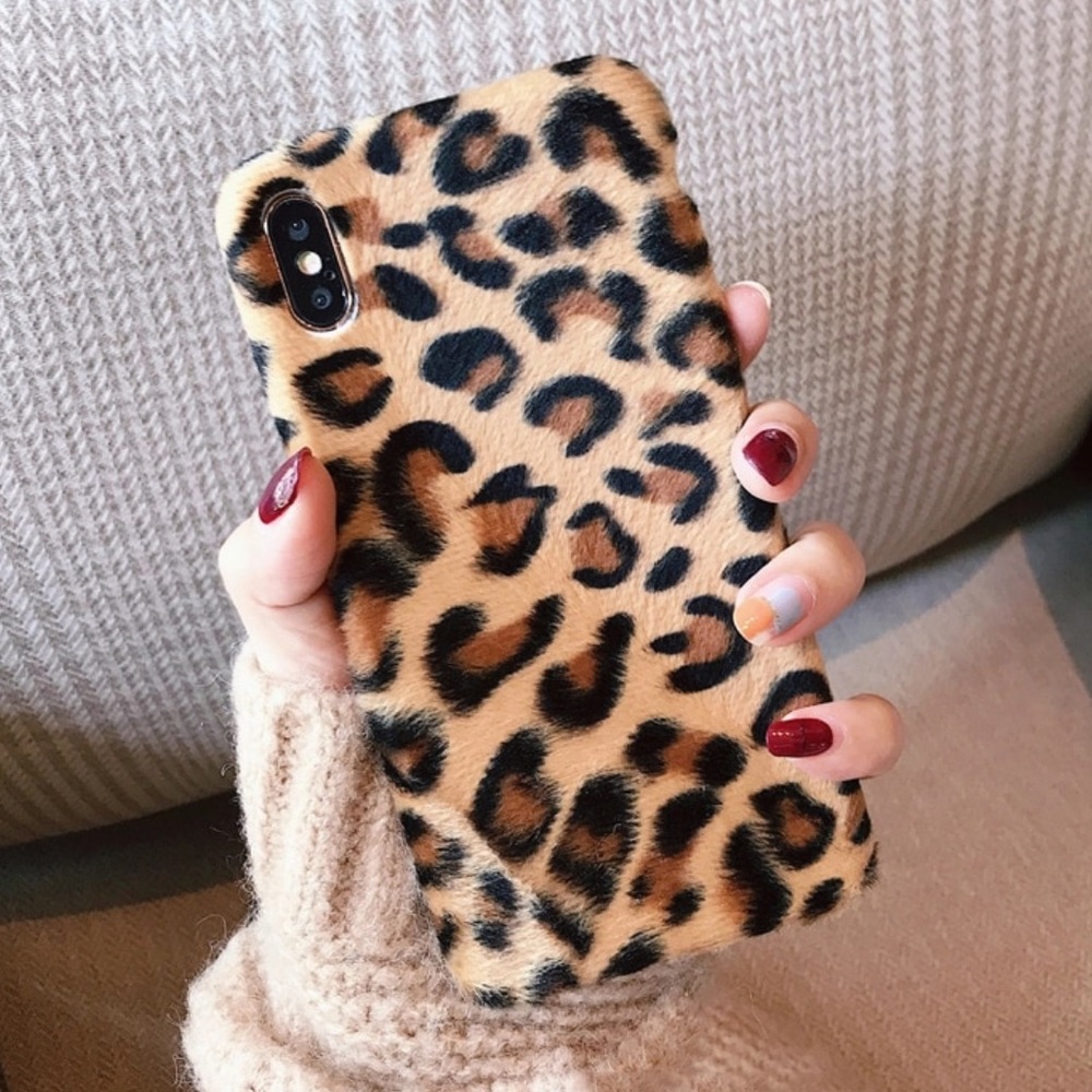 Leopard print Plush fur phone case